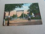 Bussum circa 1910 Brediusbrug met volk, Ophalen of Verzenden, Voor 1920, Ongelopen, Noord-Holland