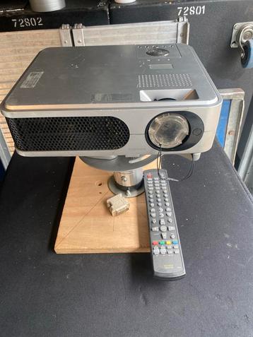 Toshiba TLP-XD2000 Projector - Getest! beschikbaar voor biedingen