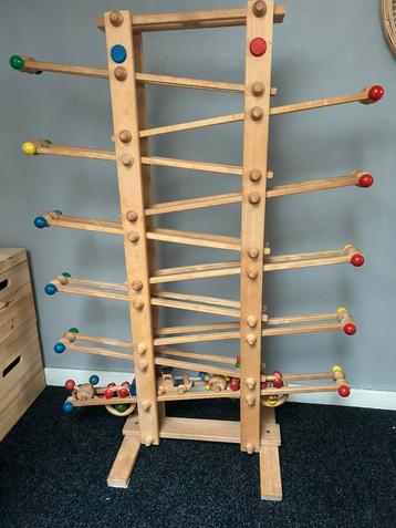Houten knikkerbaan XXL beschikbaar voor biedingen
