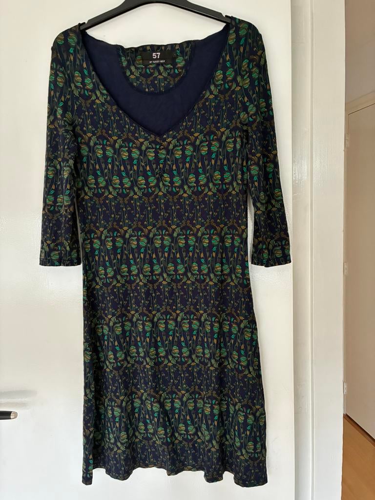 6 leuke merkjurken maat L, Kleding | Dames, Overige kleuren, Maat 42/44 (L), Ophalen of Verzenden, Knielengte
