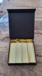 Bonbondoosjes harde buitenkant met magneetsluiting 46 stuks, Ophalen of Verzenden, Nieuw, Taarten of Cupcakes, Serveervorm