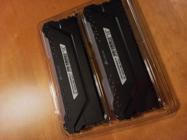 Corsair Vengeance RGB Pro DDR4 16GB (2x8GB) 3600MHz, Computers en Software, RAM geheugen, Gebruikt, Desktop, 16 GB, DDR4, Ophalen of Verzenden