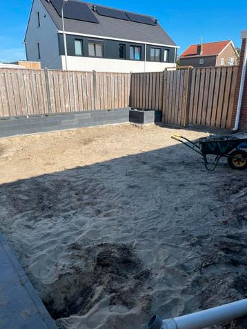Gratis wit zand beschikbaar voor biedingen