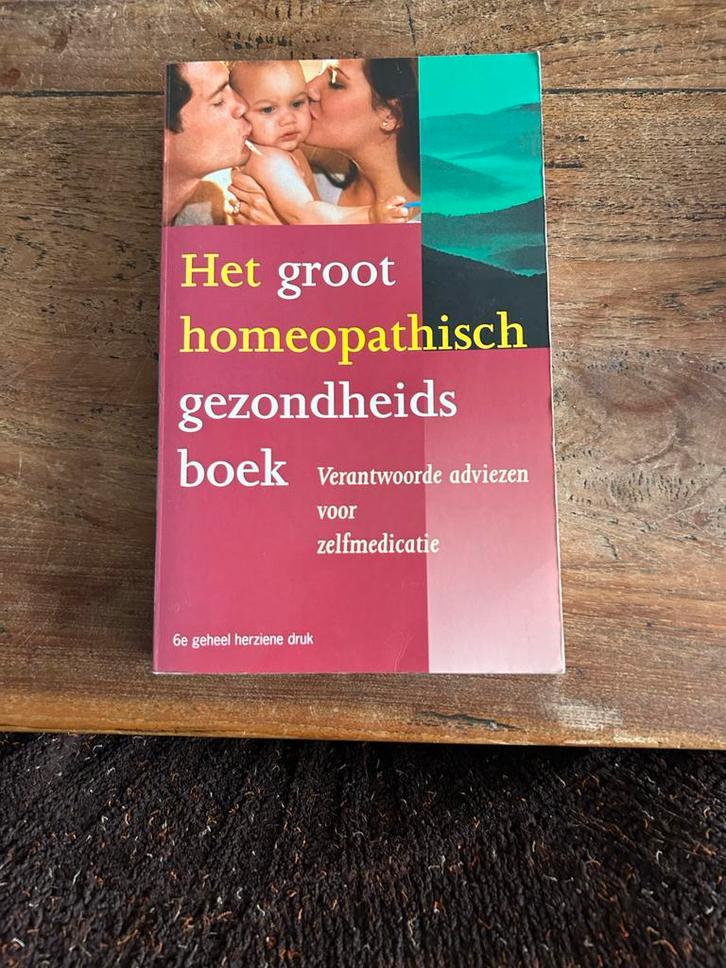 Het groot homeopathisch gezondheidsboek, Boeken, Wetenschap, Gelezen, Overige wetenschappen, Ophalen of Verzenden