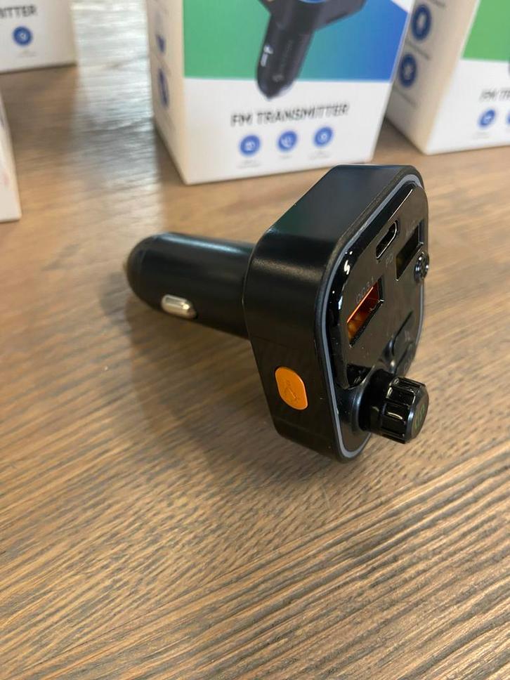 Siltcon Bluetooth FM Transmitter - Nieuw in doos!, Auto diversen, Autoradio's, Nieuw, Ophalen