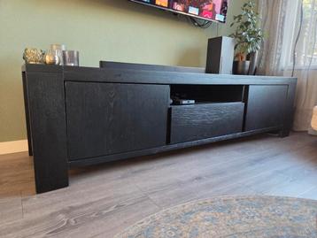 GRATIS Tv meubel zwart hout