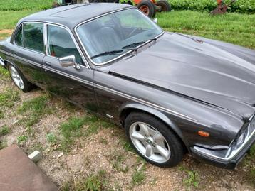 Jaguar onderdelen XJ6 XJ12 beschikbaar voor biedingen