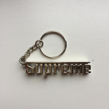 Supreme grand prix keychain zilver 16fw stalen sleutelhanger