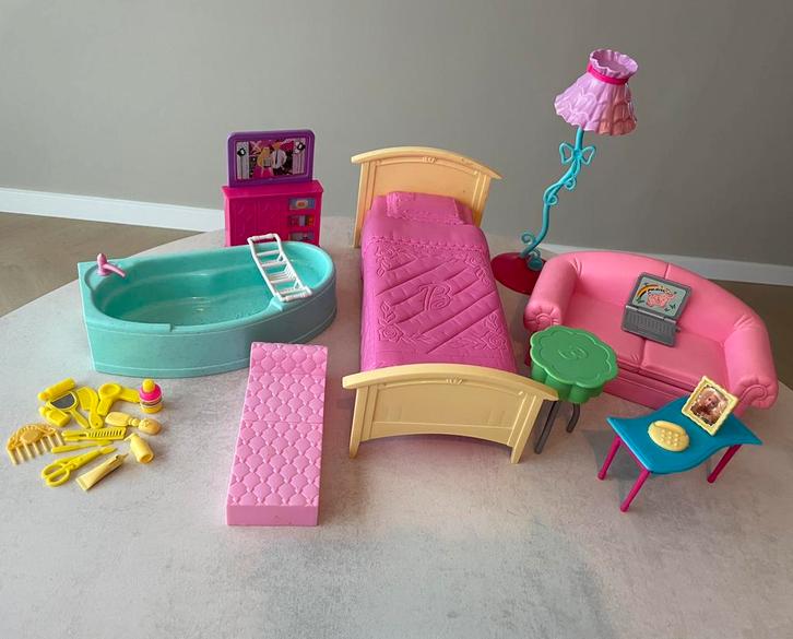 Barbie meubels, Verzamelen, Poppen, Gebruikt, Accessoires, Ophalen of Verzenden