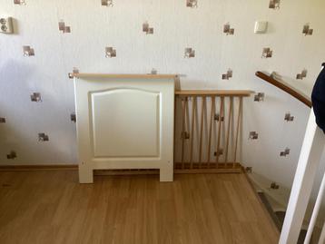 Babybed beschikbaar voor biedingen