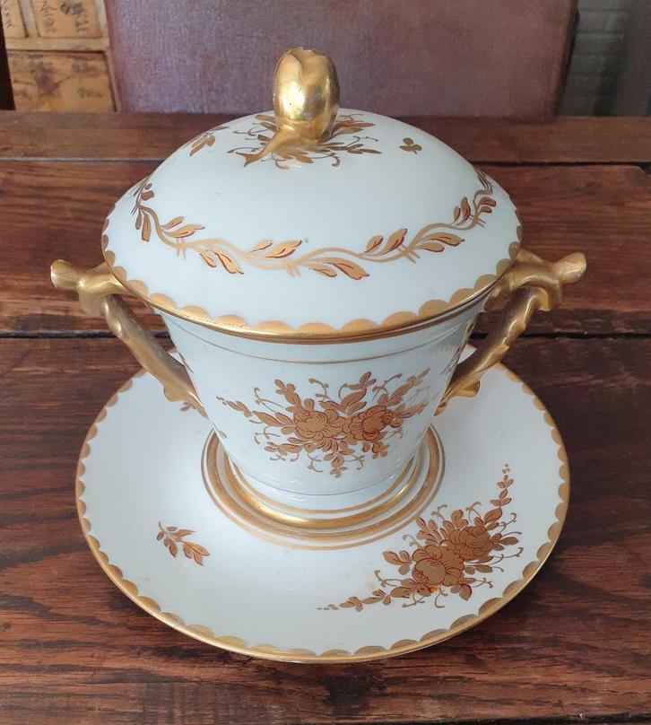 Authentieke Limoges bouillonpot, handbeschilderd en verguld, Antiek en Kunst, Antiek | Porselein, Ophalen of Verzenden