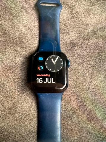 Apple smart watch versie 6 (gps) beschikbaar voor biedingen