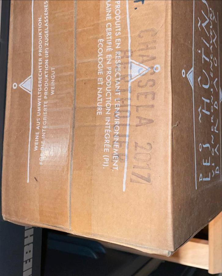 6 flessen Zwitserse witte topwijn- Les Hutins 2017, Verzamelen, Wijnen, Nieuw, Witte wijn, Overige gebieden, Vol, Ophalen of Verzenden