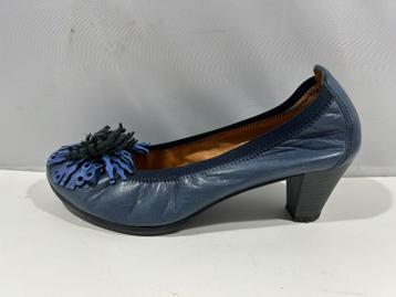 Hispanitas, maat 38. Fleurige blauwe schoenen beschikbaar voor biedingen