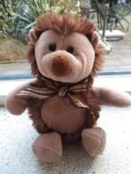 Fluweel zachte egel met geruite strik meet ca 20 cm totaal, Kinderen en Baby's, Speelgoed | Knuffels en Pluche, Ophalen of Verzenden