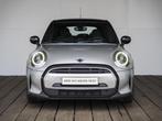 MINI 5-deurs Cooper Aut. Classic + Premium + Connected Navig, Gebruikt, Origineel Nederlands, Bedrijf, 3 cilinders