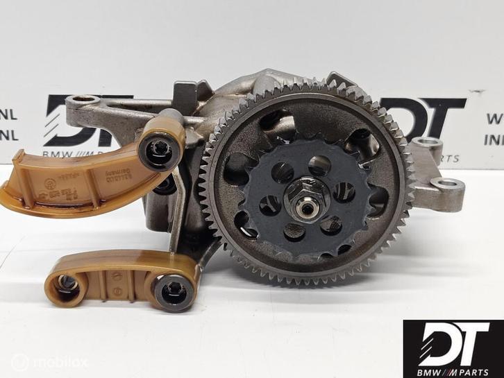 Oliepomp Vanos BMW M3 E92 S65 V8 S65B40 11417838312, Auto-onderdelen, Motor en Toebehoren, BMW, Gebruikt, Ophalen of Verzenden