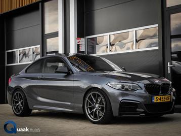 BMW 2-serie Coupé M235i | PANO | ALCANTARA | MULTIMAP STAGE beschikbaar voor biedingen