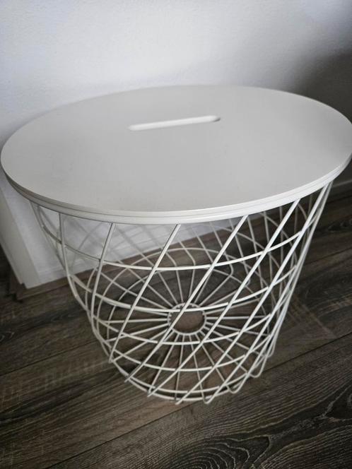 Ikea Kvistbro bijzetafeltje/mand, Huis en Inrichting, Tafels | Bijzettafels, Zo goed als nieuw, Rechthoekig, Minder dan 55 cm