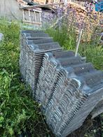 125 dakpannen. Beton sneldekkers. Gebruikt., Gebruikt, Steen of Klei, Ophalen of Verzenden, 15 m² of meer