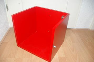 IKEA Kallax inzet rood beschikbaar voor biedingen