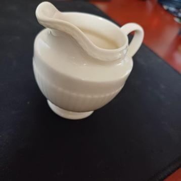 Wedgwood Edme melk- kannetje, nieuwstaat!! beschikbaar voor biedingen