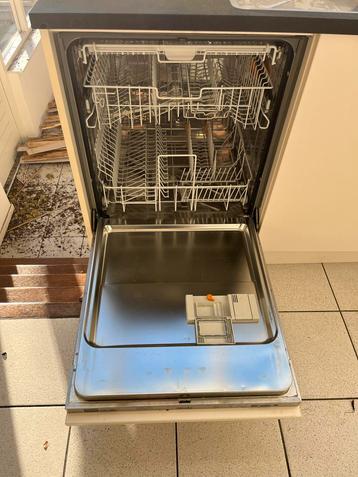 Miele Vaatwasser model G1270 SCVI beschikbaar voor biedingen
