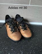 Adidas voetbalschoenen mt 30 igst, Ophalen of Verzenden, Zo goed als nieuw, Jongen of Meisje