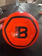 Ballie van Touzani, Ophalen of Verzenden, Zo goed als nieuw