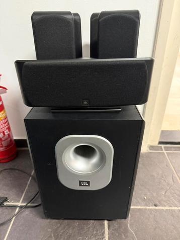 Jbl surround speakerset + subwoofer beschikbaar voor biedingen