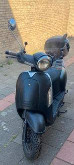 Riya scooter snor blauwe kenteken, Zo goed als nieuw, Ophalen, Overige merken