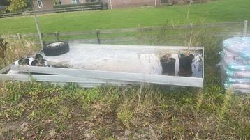 plantentafels verkoop tafels roltafels kweektafel lekbak beschikbaar voor biedingen
