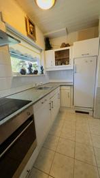 keuken met oven, koelkast, wasemkap gratis, Huis en Inrichting, Keuken | Complete keukens, Ophalen, Gebruikt, Hoekkeuken, Hoogglans of Gelakt