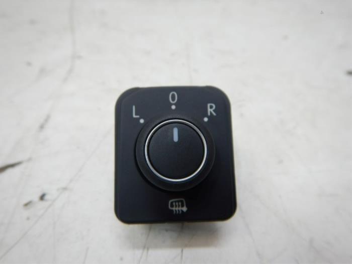 Spiegel Schakelaar Volkswagen Golf (22741840), Auto-onderdelen, Dashboard en Schakelaars, Gebruikt, Ophalen