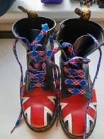 Dokter Martens schoenen. Engelse vlag, Ophalen of Verzenden, Zo goed als nieuw, Zwart
