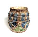 Friese aardewerk kerfsnede vaas pot kerfsneedecor 1900, Ophalen of Verzenden