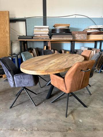 Showroom eetset uitverkoop 240x120cm beschikbaar voor biedingen