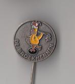 Carnaval Hensbroek de Broekhennen speldje, Verzamelen, Gebruikt, Niet vindbaar, Niet vindbaar, Speldje of Pin