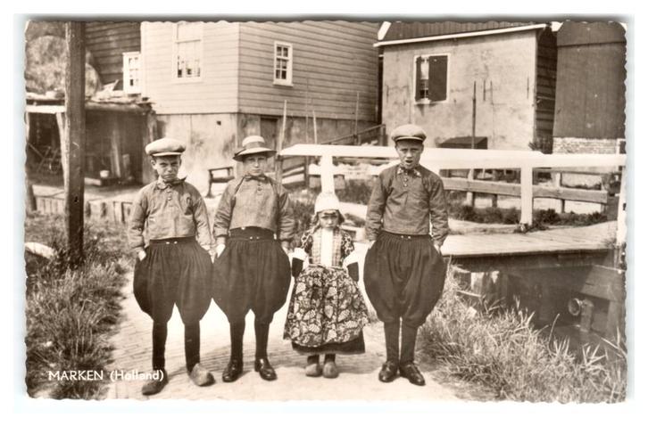 Marken, Verzamelen, Ansichtkaarten | Nederland, Gelopen, Noord-Holland, 1940 tot 1960, Verzenden