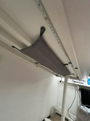 Ikea Bekant Desk - afbeelding 5