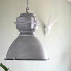 2x industriële hanglamp eettafel beton look, Huis en Inrichting, Lampen | Hanglampen, Zo goed als nieuw, Ophalen