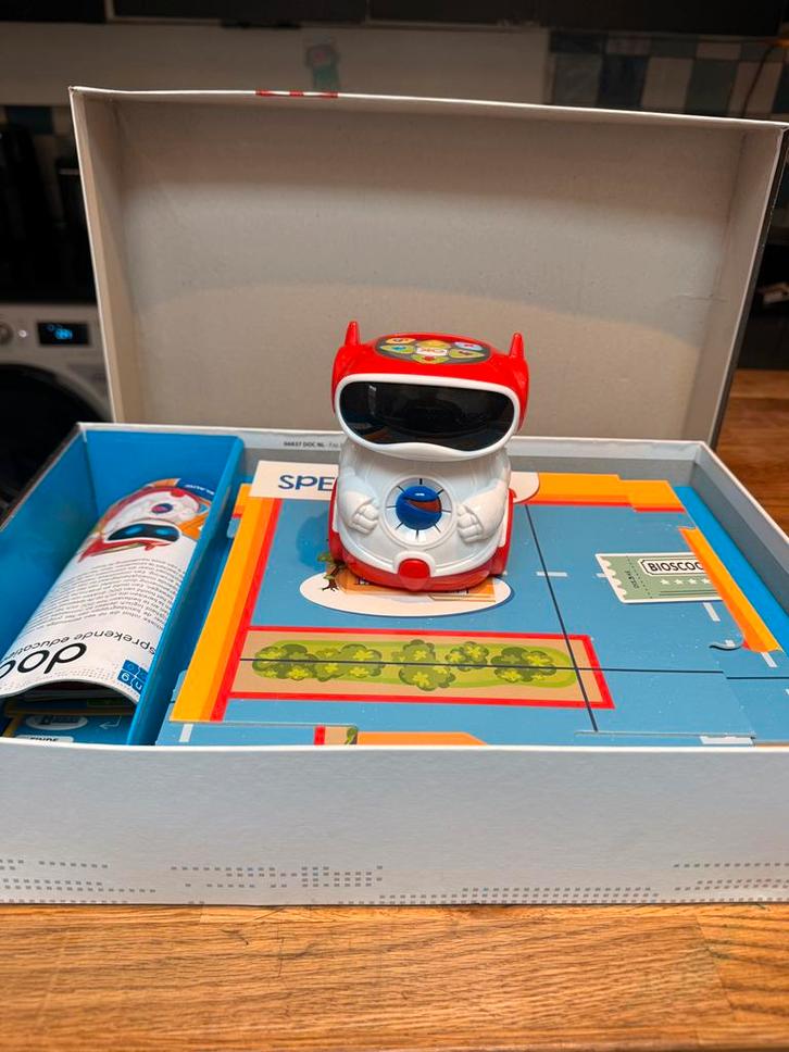 Clementoni DOC – Spreekende educatieve robot, Kinderen en Baby's, Speelgoed | Educatief en Creatief, Zo goed als nieuw, Ontdekken