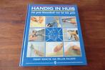 boek - Handig in huis - Willem Aalders, Boeken, Ophalen of Verzenden, Gelezen, Klussen