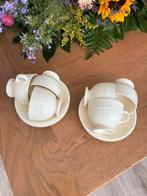 Wedgwood 1e uitgave Theekopjes, Ophalen