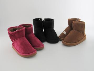 Kinder schoentjes / mini enkellaarsen (maat 31 t/m 35) beschikbaar voor biedingen