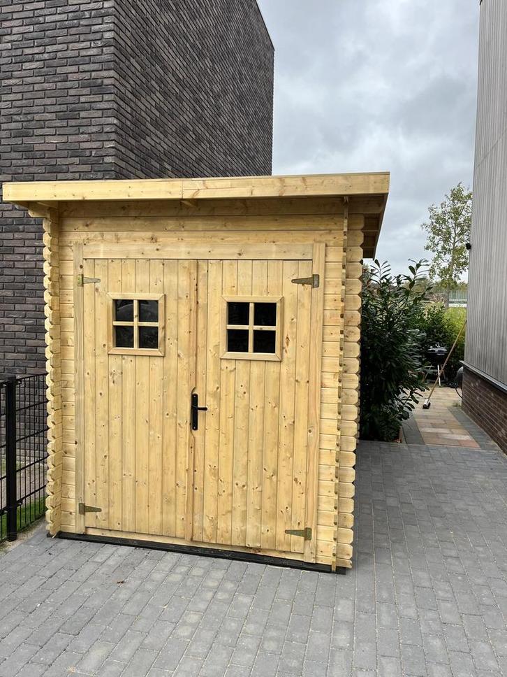Geimpregneerd vurenhout (afkomstig van blokhut), Doe-het-zelf en Verbouw, Hout en Planken, Gebruikt, Plank, Vuren, 250 tot 300 cm