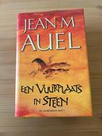 J.M. Auel - 5 Een vuurplaats in steen, Boeken, J.M. Auel, Ophalen of Verzenden, Zo goed als nieuw, Nederland