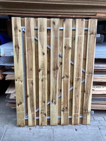 tuindeur/ poort deur geimpregneerd 140 cm breed beschikbaar voor biedingen