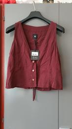 Nieuwe Rode Gilet van NÜ denmark Maat M, Kleding | Dames, Maat 38/40 (M), Nieuw, Ophalen of Verzenden, Zonder mouw