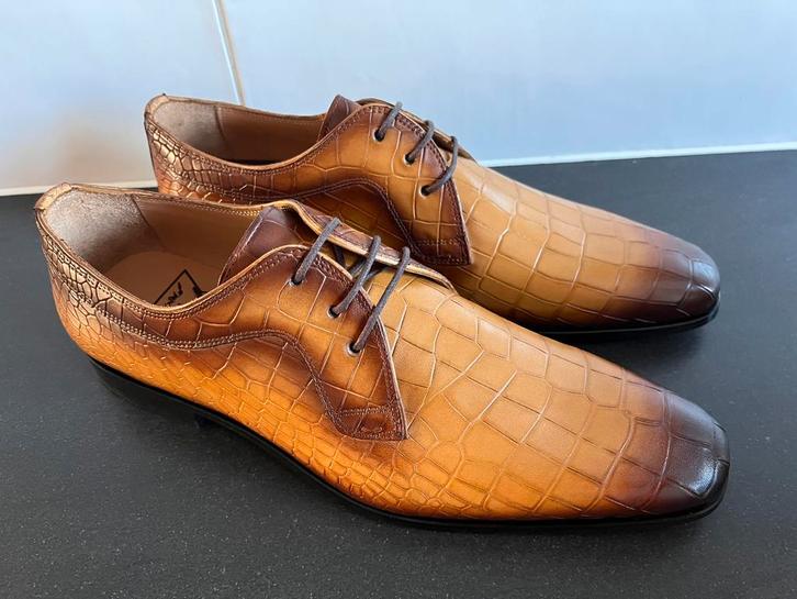Handpainted herenschoenen maat 43 nieuw in doos, Kleding | Heren, Schoenen, Nieuw, Veterschoenen, Overige kleuren, Ophalen of Verzenden